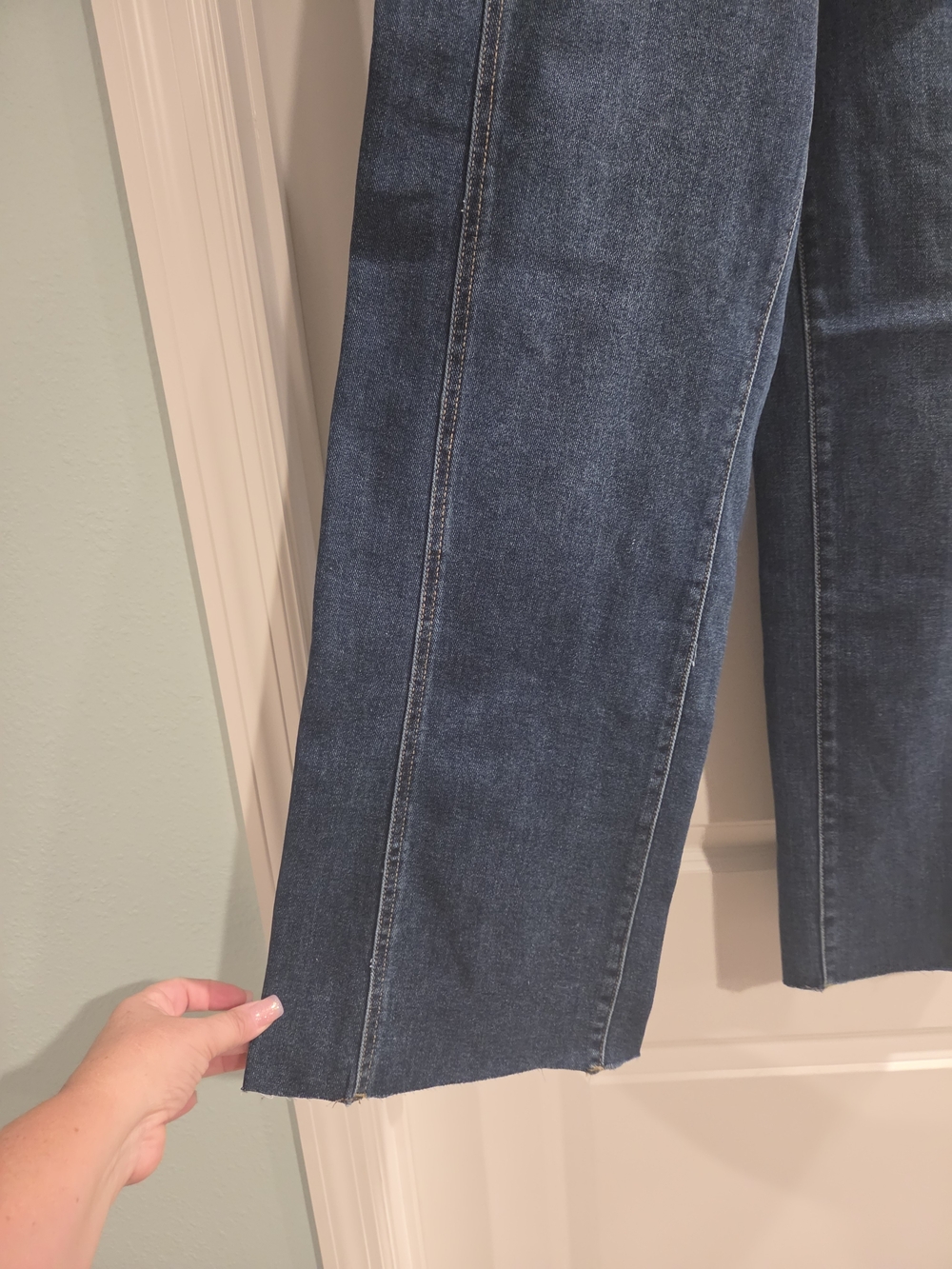 Express Dark Blue High-Rise Wide Leg Jeans NWT - Picture 3 of 8